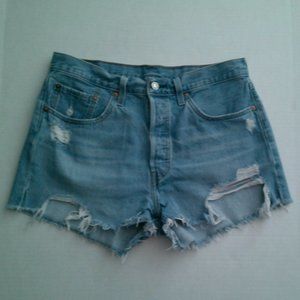 LEVI 501 CUT OFF DISTRESSED SHORTS SIZE 31